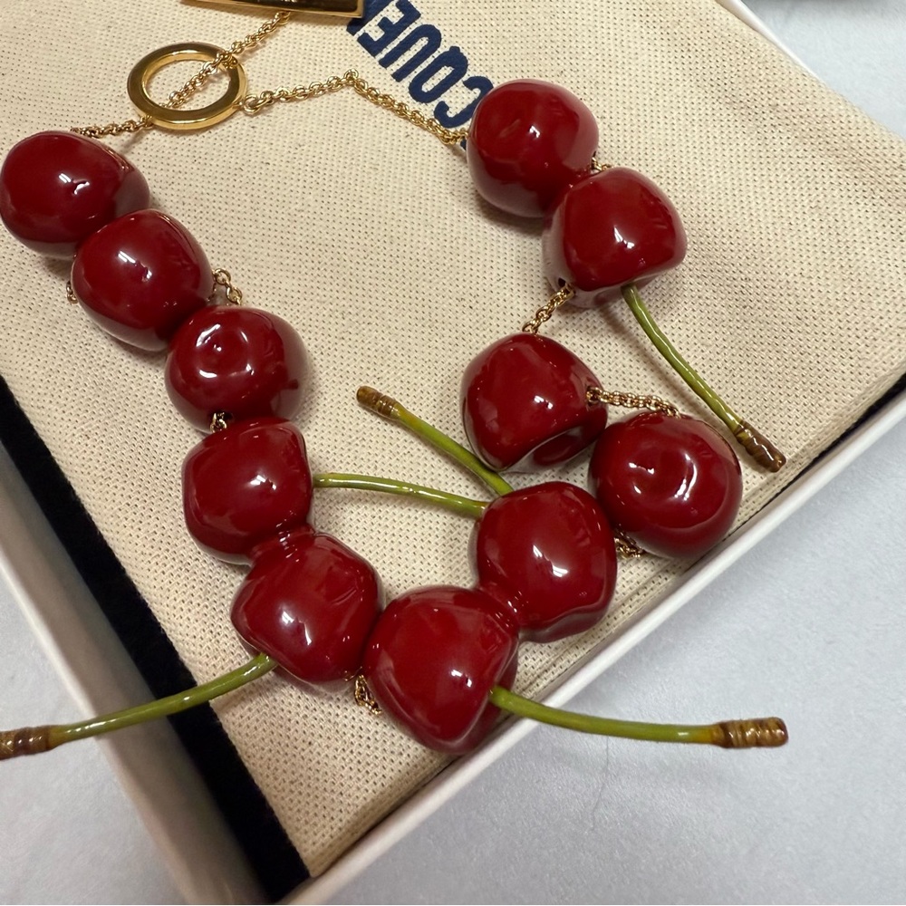 JACQUEMUS cherry necklaces - Picture 8 of 16